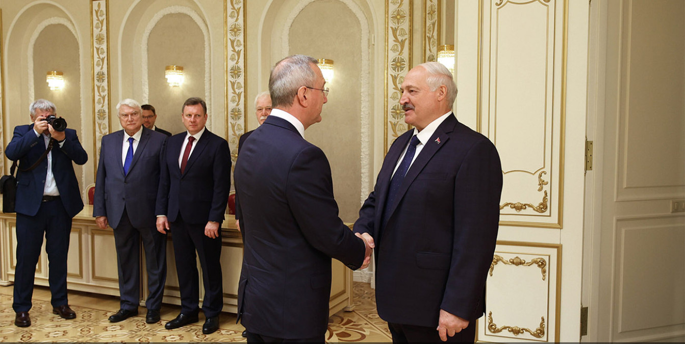 «Миллиард – это нормально». Лукашенко обсудил рост товарооборота на встрече с губернатором Калужской области