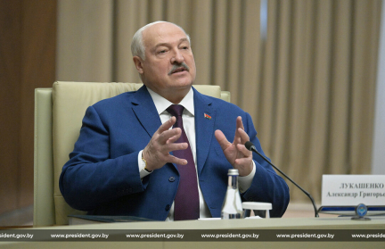 А. Лукашенко призвал ОДКБ реагировать на милитаризацию в Европе