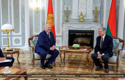 Диалог вместо давления: чем закончились переговоры Александра Лукашенко с Джоном Коулом