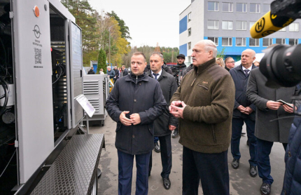 «Я вам открыл дверь, что вы ждете?! Настало время конкретных дел». А. Лукашенко посетил Житковичи