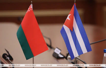 Александр Лукашенко заявил о желании встретиться с Раулем Кастро и вместе посетить могилу Фиделя Кастро