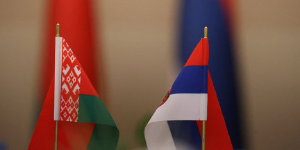 Лукашенко поздравил Вучича с Днем государственности Сербии