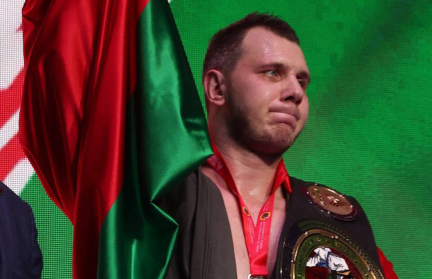 Виктор Лукашенко поздравил Вадима Ролича с победой на чемпионате мира по рукопашному бою в Москве