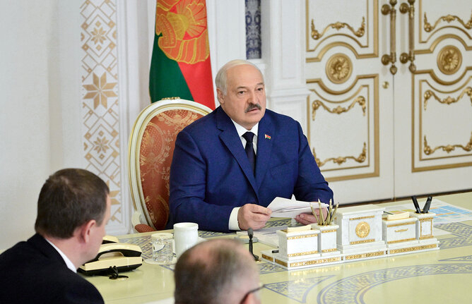 Нужна большая и многоплановая перенастройка. А. Лукашенко встретился с рабочей группой, анализирующей деятельность НАН Беларуси