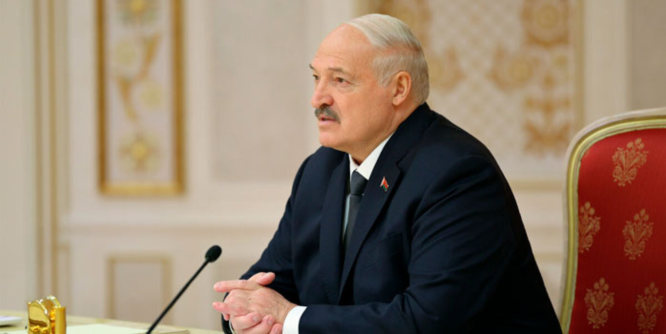 «Давайте двигаться вперед, но главное – видеть свой интерес». Президент Беларуси провел встречу с губернатором Мурманской области