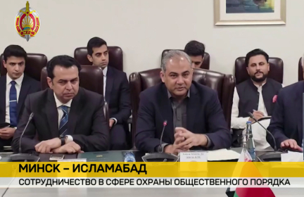 Министр внутренних дел Беларуси провел встречу с коллегой из Пакистана