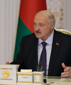 Президент провел совещание по Могилевской области: агрохолдинги и укрупнение Дрибинского района