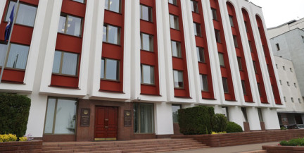 МИД Беларуси: мы рассматриваем контрабанду сигарет как обычное преступление