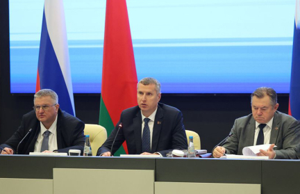 Новые авиарейсы и поезда: Беларусь и Россия расширяют транспортное сообщение