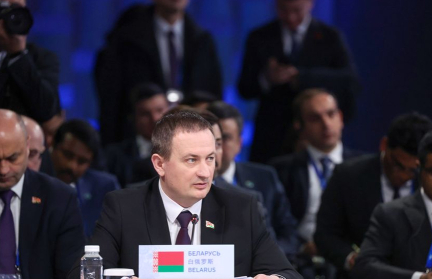 От платежной системы до прямых авиарейсов. Что Беларусь предлагает партнерам по ШОС