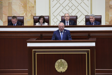 В Доме правительства на заседании двух палат парламента обсудили модернизацию контрольно-надзорной деятельности