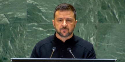 Зеленский готов к трехсторонним переговорам в Азербайджане