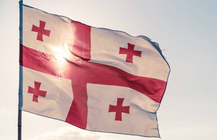 В центре Тбилиси началось оппозиционное шествие