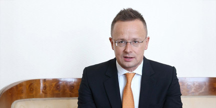 Сийярто: Венгрия отвергает войну в Европе, помощь Киеву и его вступление в ЕС