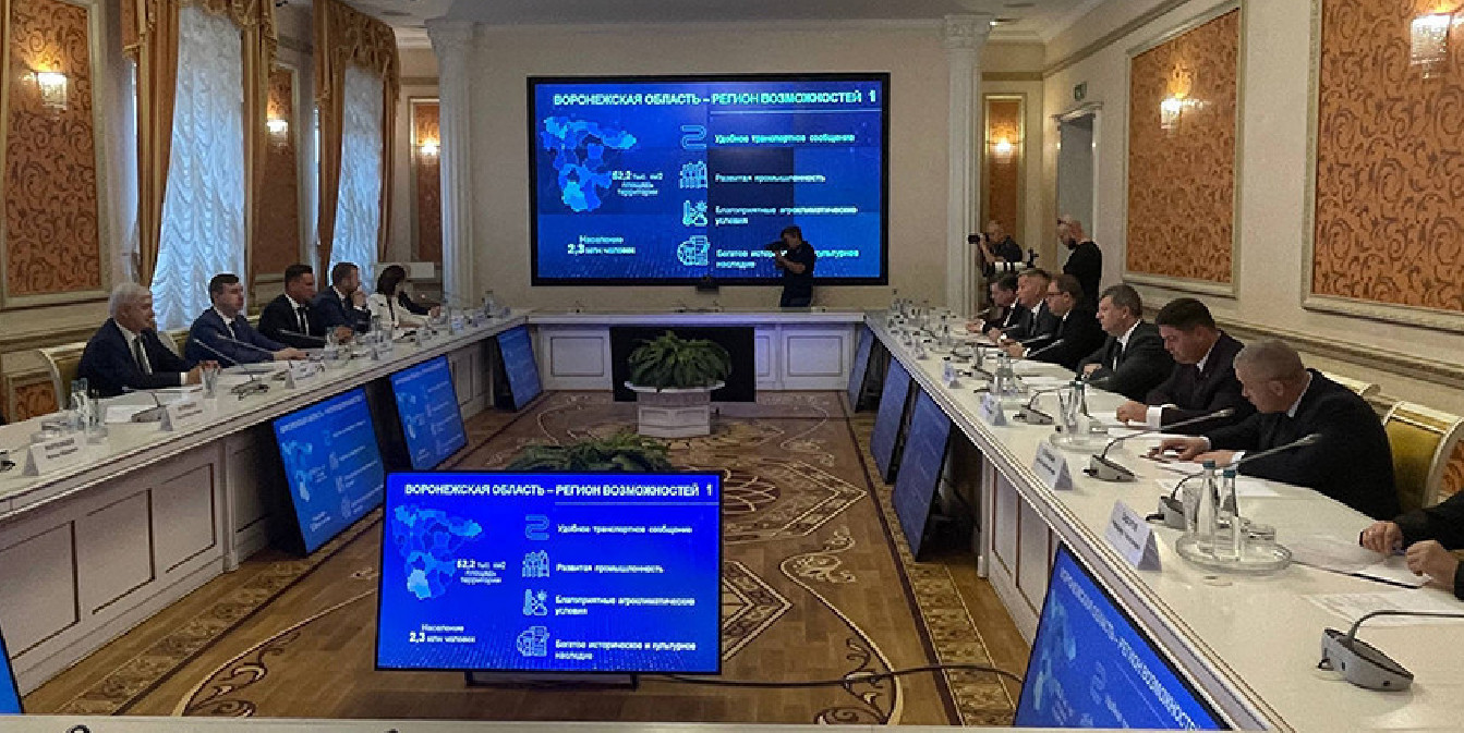 переговоры посла Беларуси с губернатором Воронежского региона