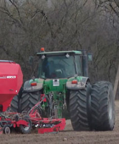 Посевная кампания в Беларуси: аграрии выполняют план на 40%, в Брестской области – почти на 90%