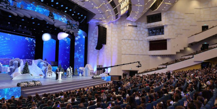 Президент: Страна сильна традициями, одна из них в Беларуси – новогодние поздравления детей