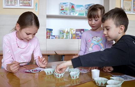 Какие льготы положены многодетной семье, где воспитывают школьников