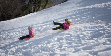 Упал, очнулся – гипс. К чему приводят рискованные зимние развлечения? ТОП снежных травм