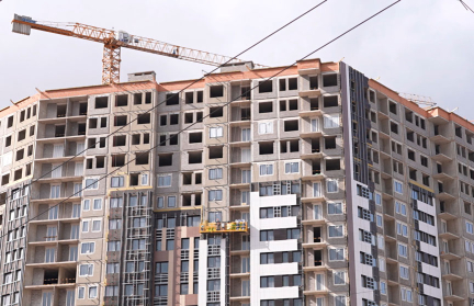 Что будет с долгостроями и где, кроме столицы, можно обзавестись жилплощадью. Репортаж ОНТ