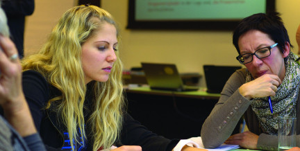 Как невестке угомонить говорливую свекровь, рассказал специалист