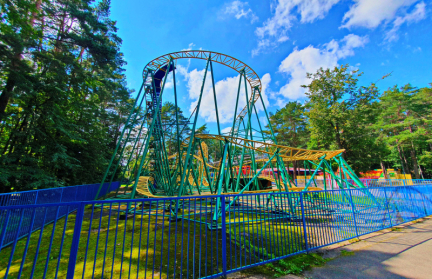 На торги выставлены три аттракциона из парка Челюскинцев, в том числе «Супер-8». Что по ценам?