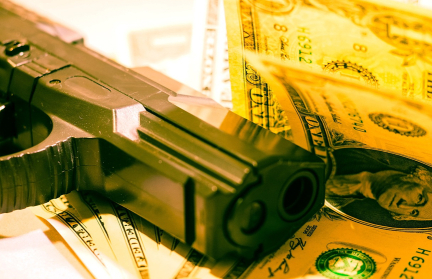 Мужчина отсидел семь лет за ограбление банка и снова пришел его грабить