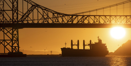 Франция задержала танкер из Мурманска в Средиземном море