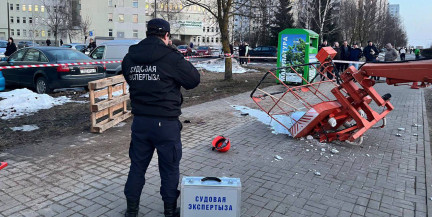 В Минске опрокинулся автогидроподъемник: есть пострадавший