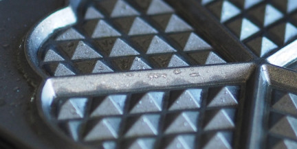 Убившего вафельницей пятерых знакомых арестовали в Москве