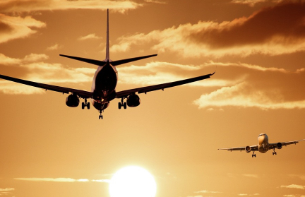 Женщина курила в туалете самолета на рейсе Москва-Сухум. Что ей за это было?