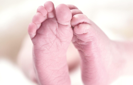 Муж и жена больше года не могли выбрать имя ребенку и развелись