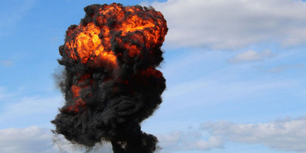 Посол Италии назвал петарду возможной причиной пожара в баре в Швейцарии