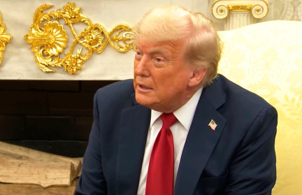 Трамп вновь пригрозил начать наземную операцию в Венесуэле для борьбы с наркокартелями