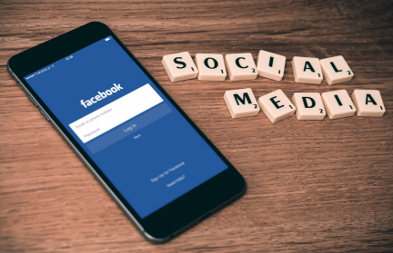 Возрастные ограничения для пользователей соцсетей могут ввести в трех странах Евросоюза