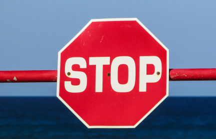 В Эстонии перекрыли дорогу, проходящую через Псковскую область