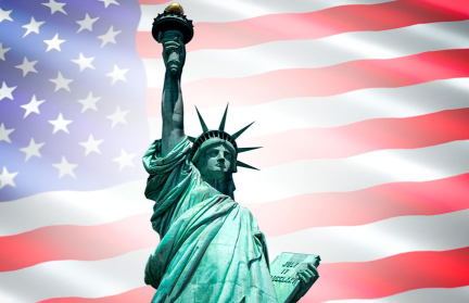 США уничтожили три катера наркоторговцев в Тихом океане