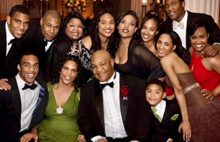 Умер Джордж Форман