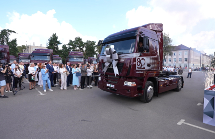 Легенда и главный автомобильный флагман Беларуси. МАЗ отметил 80-летие