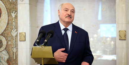 А. Лукашенко в Рождество посетил храм в честь иконы Божией Матери «Млекопитательница» в деревне Околица 

